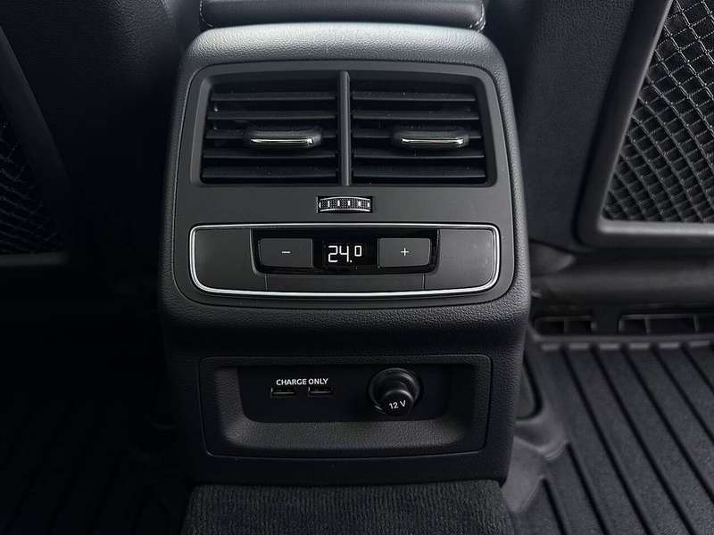 A4 Seats