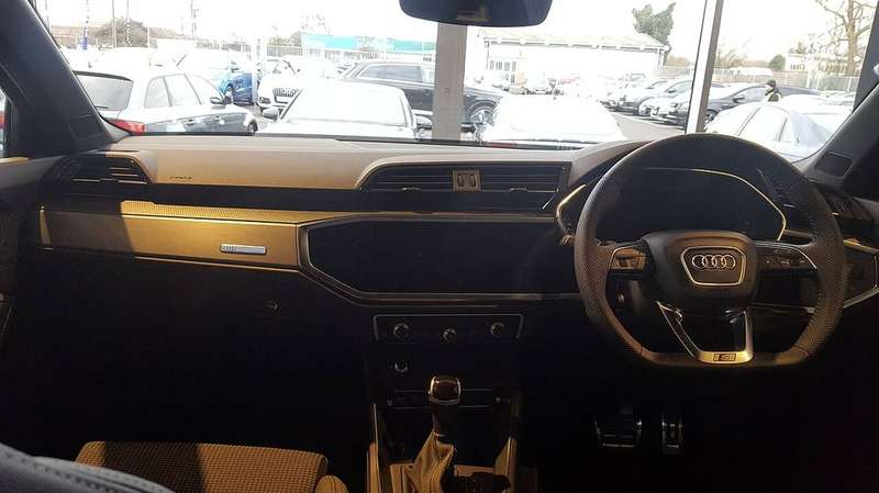 Q3 Interior