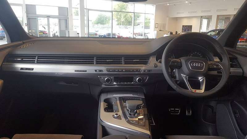 Q7 Interior