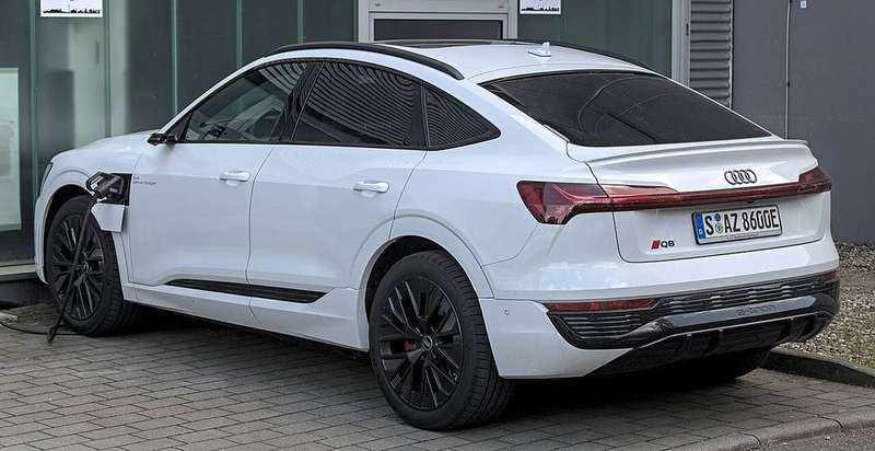 Q8 e-tron Sportback Exterior