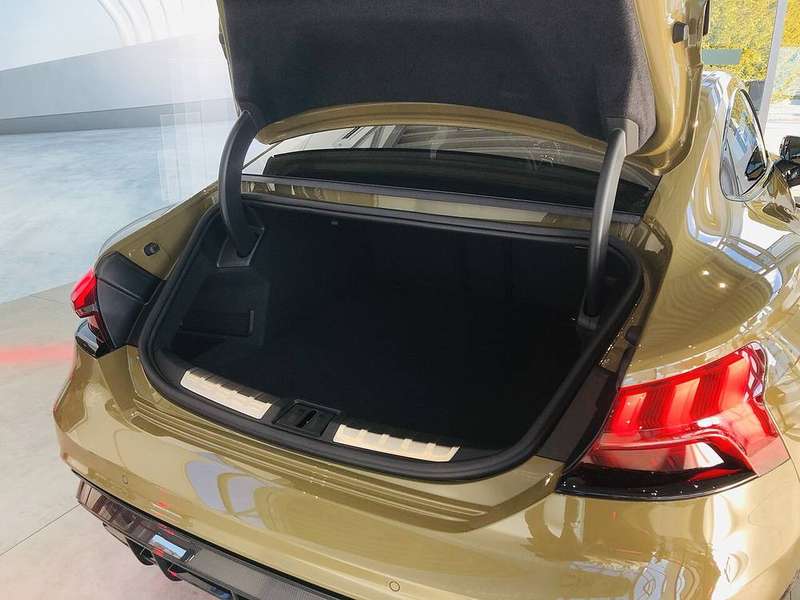 RS e-tron GT Bootspace