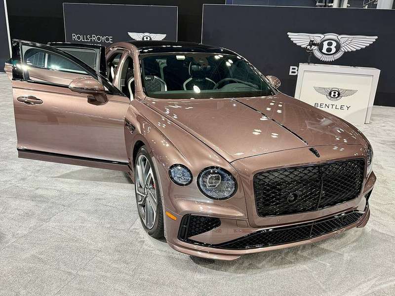 Flying Spur Exterior