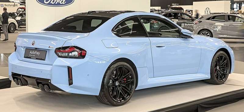 M2 Exterior