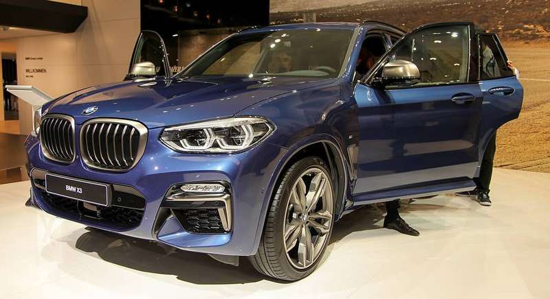 X3 M40i Exterior