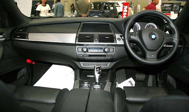 X6 Interior