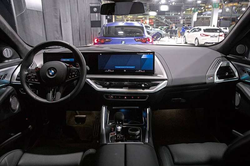 XM Exterior