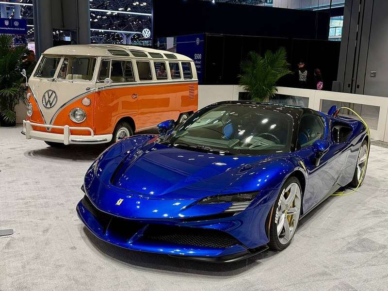 SF90 Stradale Exterior