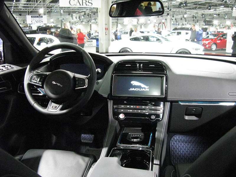 F-Pace Interior