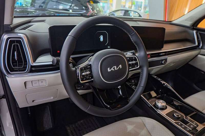Sorento Interior