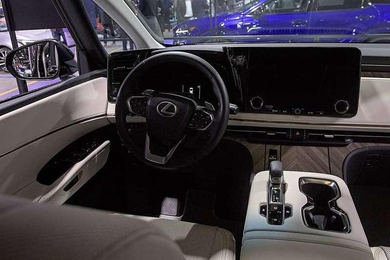 LM Exterior