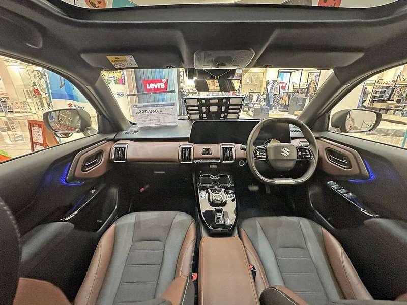 e-Vitara Interior