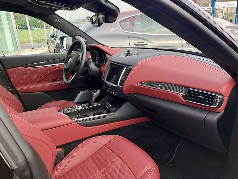Levante Interior