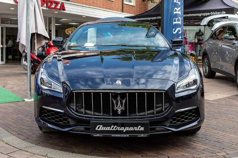 Quattroporte Exterior