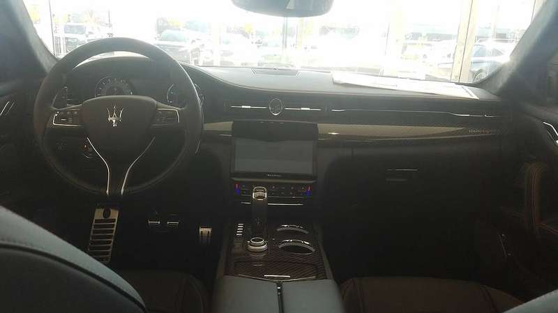 Quattroporte Interior