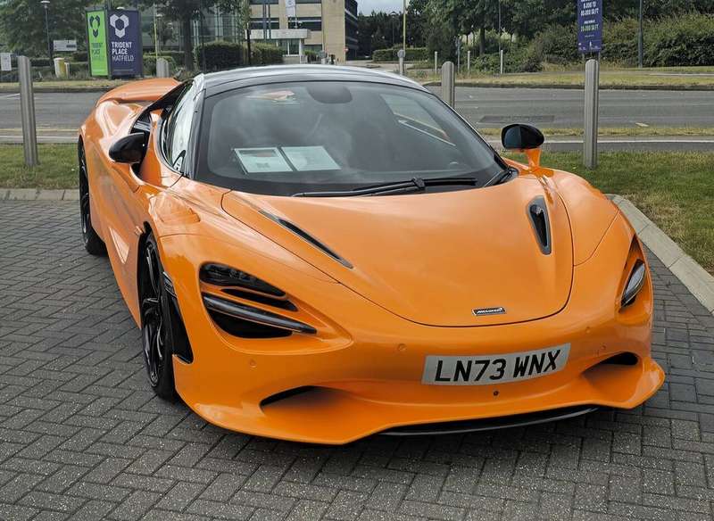 750S Exterior