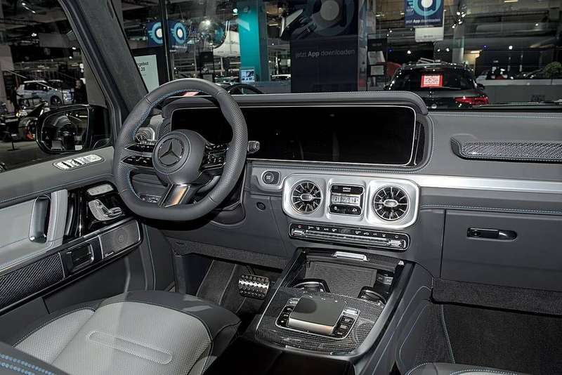G 580 with EQ Technology Exterior