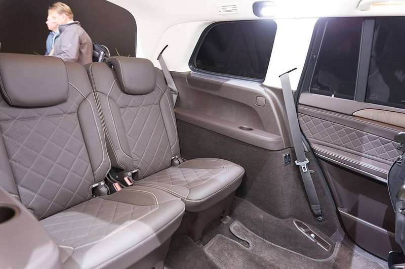GLS Interior