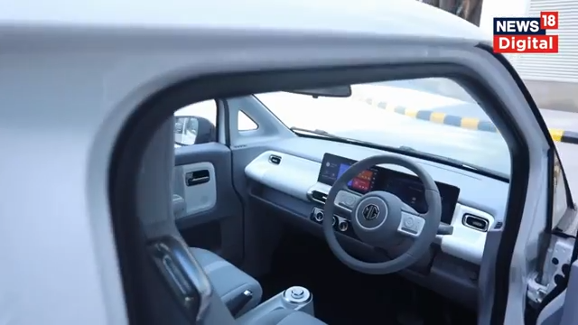 Comet EV Interior