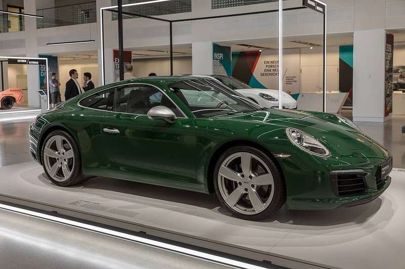 911 Exterior