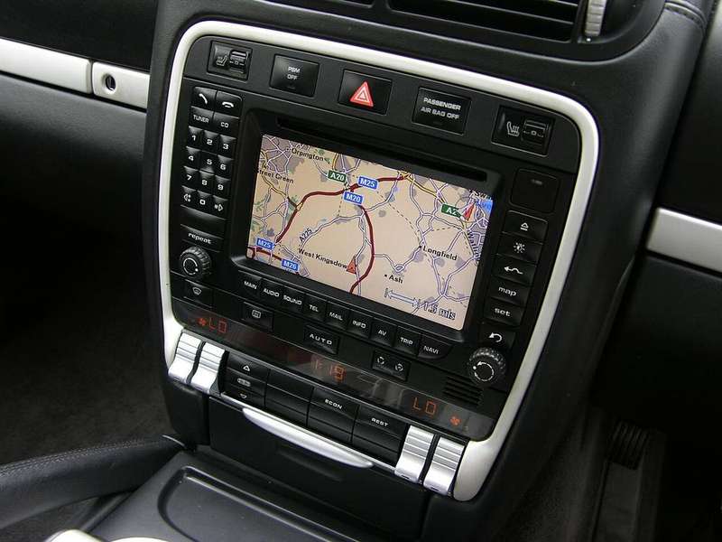Cayenne Infotainment system