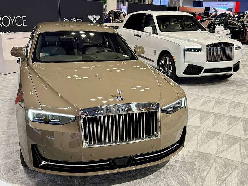 Ghost Series II Exterior