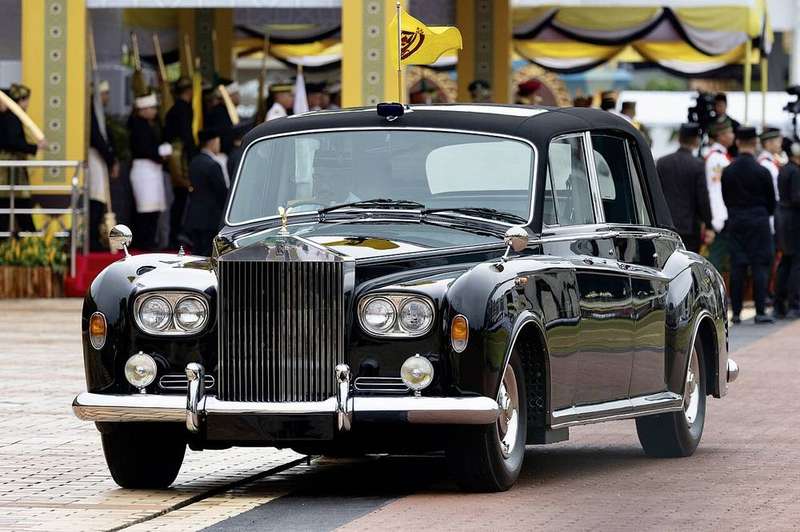 Phantom Exterior