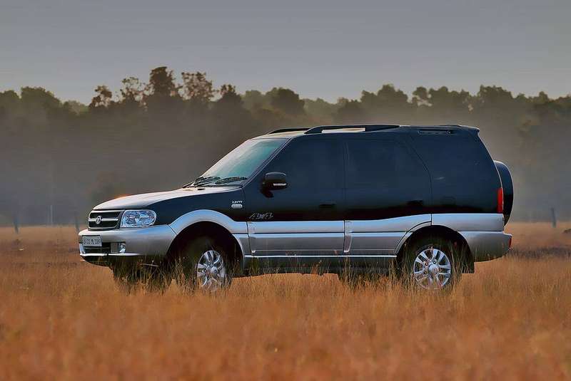 Safari Exterior