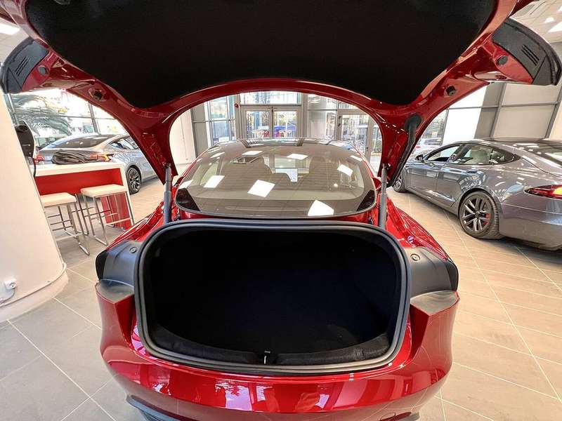 Model 3 Bootspace