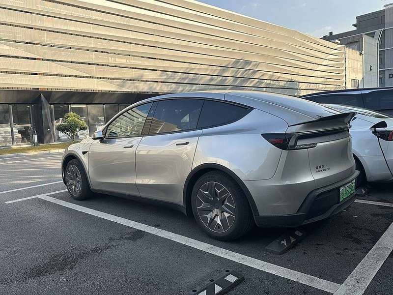 Model Y Exterior