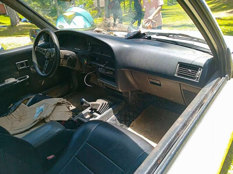 Hilux Interior