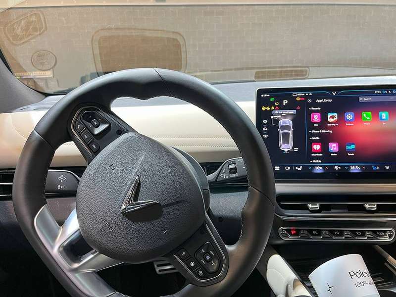 VF7 Interior