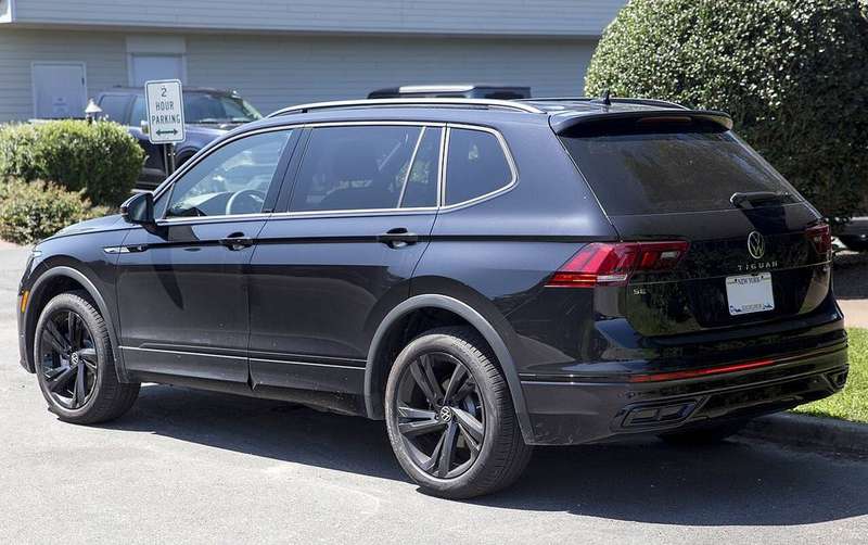Tiguan R-Line Exterior