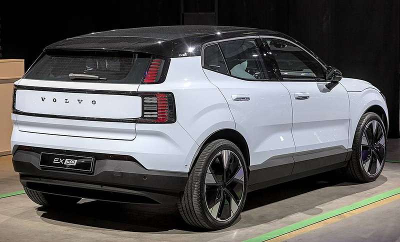 EX30 Exterior